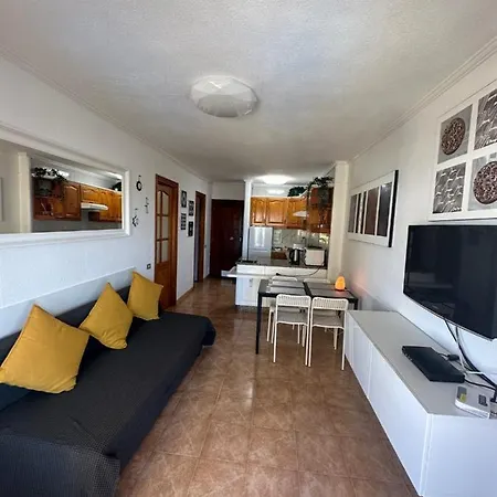 Апартаменти Mara With Beautyful Oceanview Плайя-де-лас-Амерікас